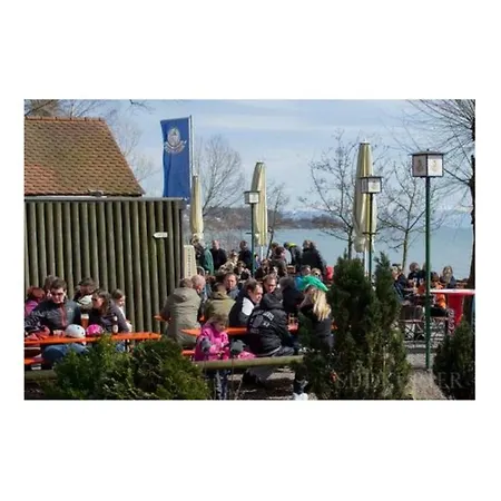 Ferienwohnung Sauter 1 Apartament Friedrichshafen